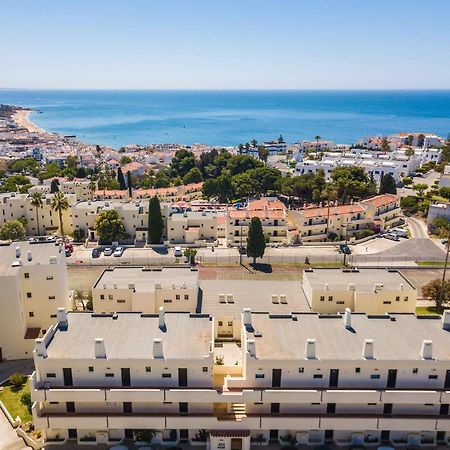 White T1 - Ocean View Apartment Albufeira Ngoại thất bức ảnh