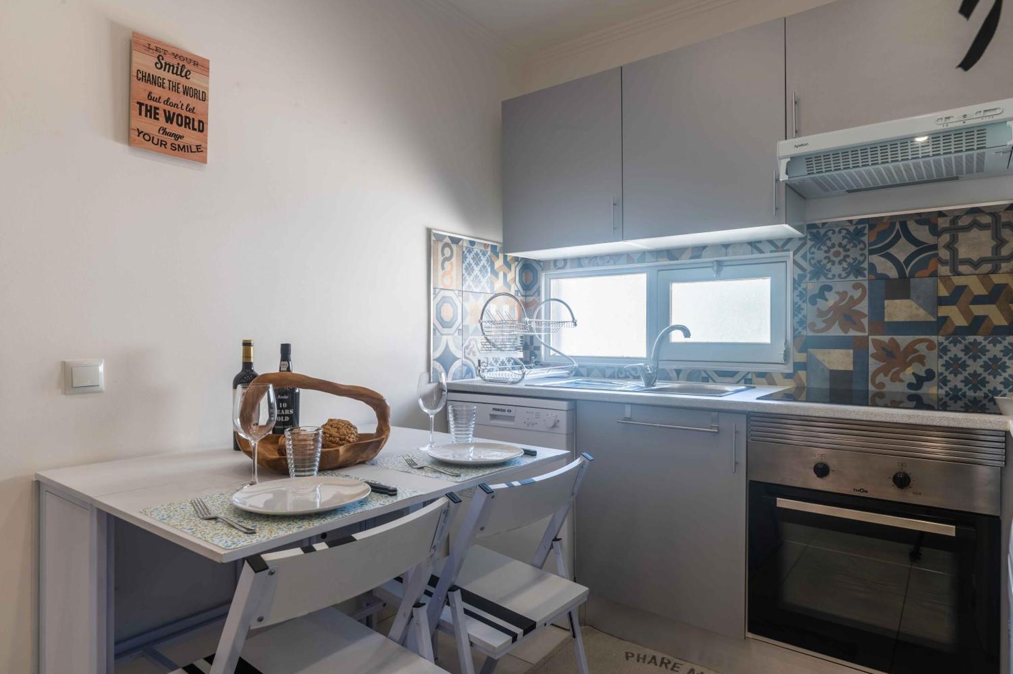White T1 - Ocean View Apartment Albufeira Ngoại thất bức ảnh